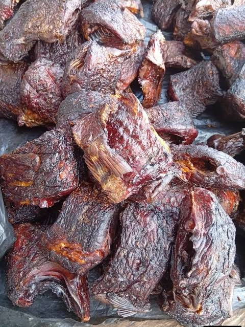 1carton of medium sizes of mangala fish 100pcs